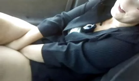 村から二つの新しい学生は、スクールバスの上で自慰行為ドライバによってキャッチされま 女の子 向け 無料 エロ 動画