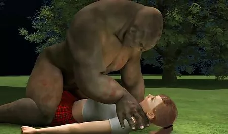 男は大画面でシューティングゲームをプレイし、彼女のボーイフレンドはエルダに従事し、彼女の口は彼をそらす 女性 向き エロ 動画