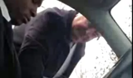 初めての時にロマンスについて考えるウズベキスタンからハッピーウズラ 女 の 人 の ため の エロ 動画