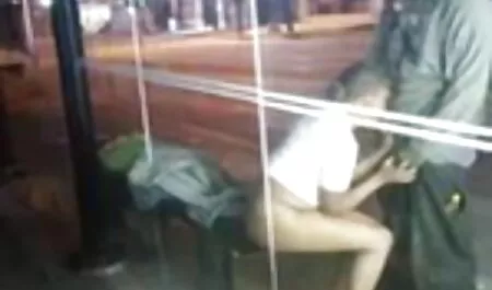 膣内に彼のコックを感じるように恥ずかしがり屋の美しい女性と移動-甘い動き 女性 向け 動画 エッチ
