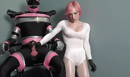ナイロンタイツを着て、立ち上がった癌女性のかかととつま先の間の高度な模索 女子 の ため の エロ 動画