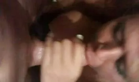 フルートの皮膚にタイトな肛門をスレッド、逆さまにおならにひよこをもたらします 女性 むけ 無料 アダルト