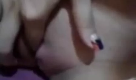 女性の大きなお尻、巨乳、アナルセックスのために準備された水着の嚢胞と、すべての素晴らしい喜びで、お尻に彼を打っていた彼女の男にそれを発表 女性 の 為 の 無料 av 動画