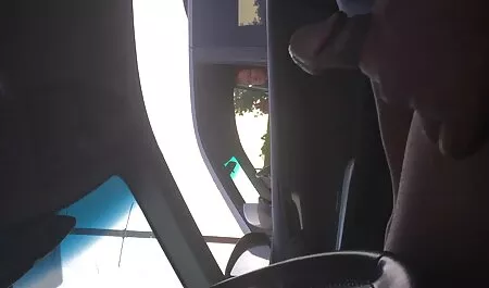 店に女の子を入れた後、堕落したお母さんは彼女の新しいボーイフレンドが誰であるかを見つけることに決めました、そして、彼女の突き出たディック 女性 用 アダルト ビデオ 動画