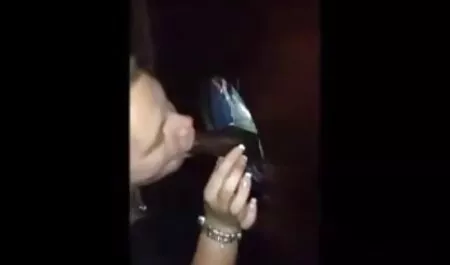 船の頭は休暇中に数日間潜水艦から落ち、ホテルで売春婦とセックスしながら隠しカメラを運んでいます シルクラボ 女性 無料