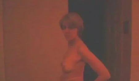 彼女の夫が山に登っている間、Tahirはこの村の夜の早い時間に近隣のタジキスタンの女性を打ちます 女性 向け 無料 動画 無 修正