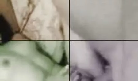 バスルームで赤ちゃんNilufarバス、手にカメラで彼の後ろを見て、hahal姉 av 動画 女性 向け
