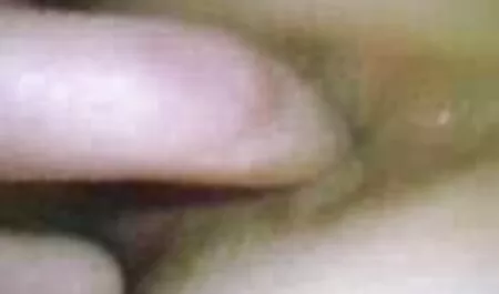 女の子は結婚し、彼女の恋人との関係を遮断しようとしています,誰が最後の日のために彼女に尋ねたその男はハード彼女の肛門の穴を開発し、お尻に 女性 用 アダルト ビデオ 動画