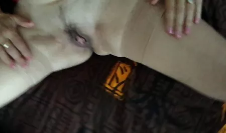 ペロトは大きな盗んだ泥棒をキャッチし、クレードルを与えたいが、自慰行為を始めました 女性 の 為 の 無料 エッチ 動画